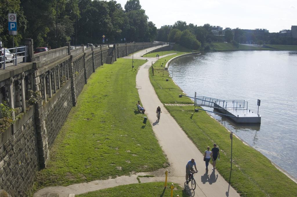 Bridge Apartments Krakow Luaran gambar